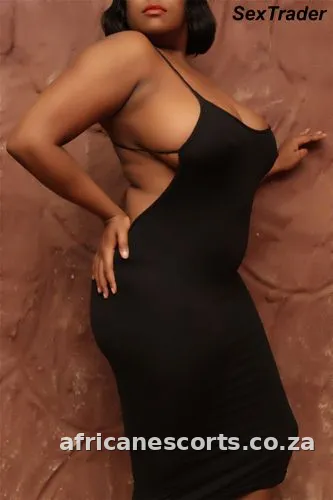 Mihle, African escort in Milnerton